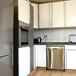 דירה Monteurwohnung Fuer Bis Zu 18 Personen - Zentral Mit Autobahnauffahrt אולדנבורג