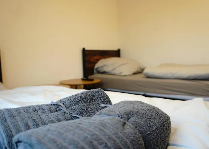 Monteurwohnung Fuer Bis Zu 18 Personen - Zentral Mit Autobahnauffahrt